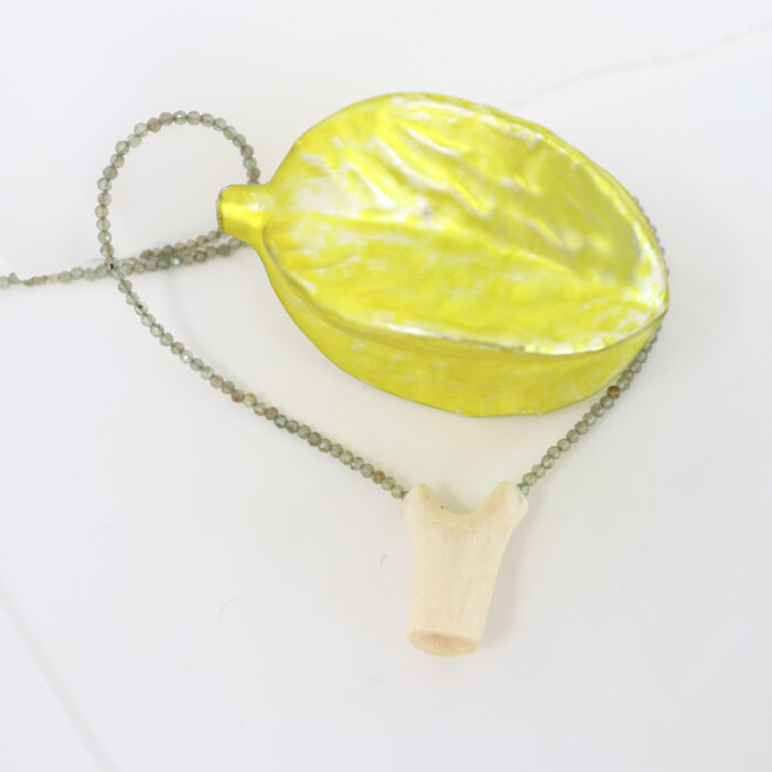 green garnet and sculptural antler necklace - Image 4