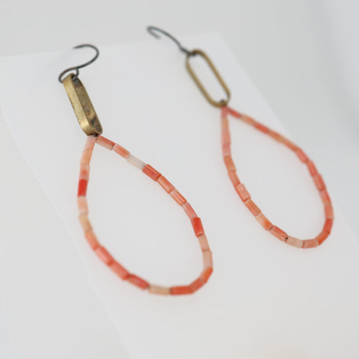 coral loop earrings - Image 3