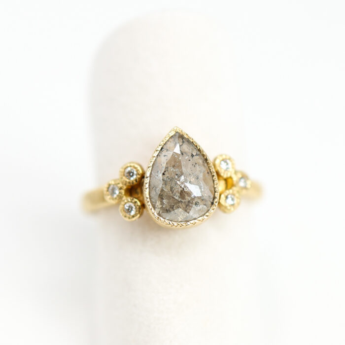 pear shaped diamond ring - Image 2