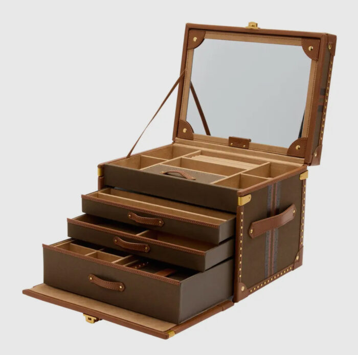 Ida jewelry trunk, available for special order - Image 4