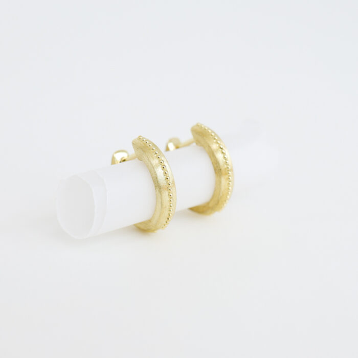 beaded line solid gold clicker hoops - Image 6