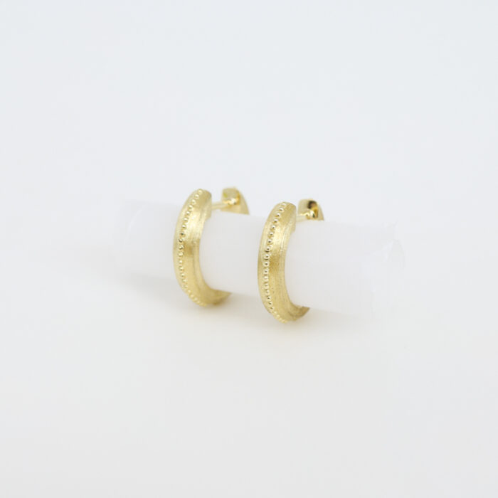 beaded line solid gold clicker hoops - Image 2