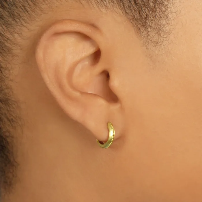 beaded line solid gold clicker hoops - Image 3