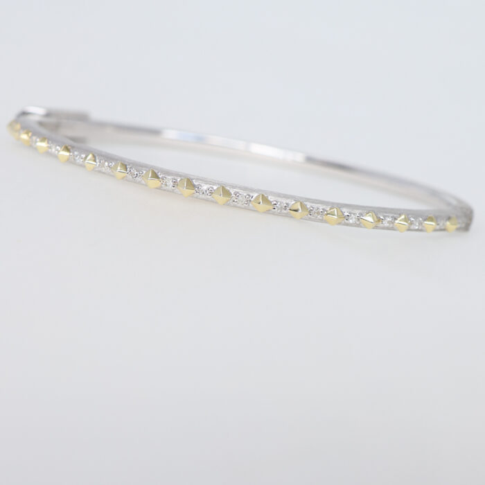 narrow gold pyramid pavé bangle - Image 2