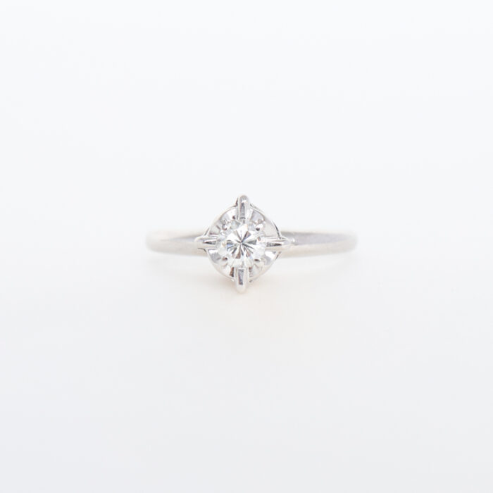 vintage white gold diamond ring - Image 2