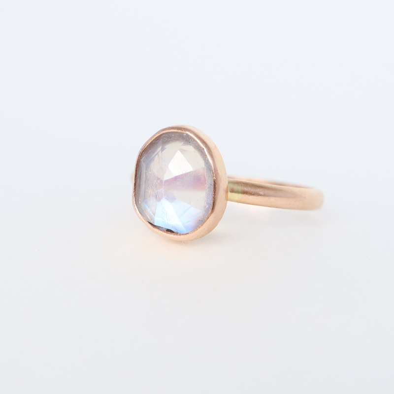 moonstone solitaire ring in rose gold