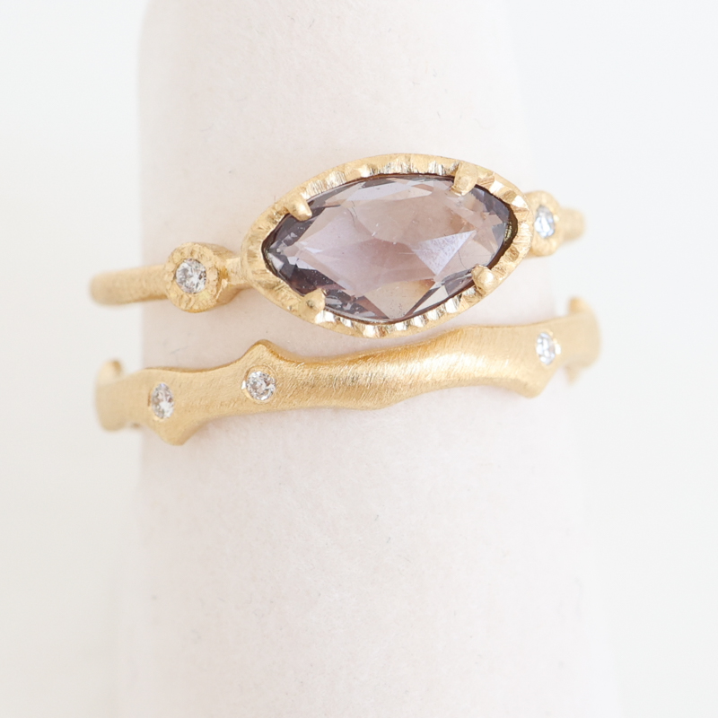 Yasuko Azuma purple brown sapphire muguet ring