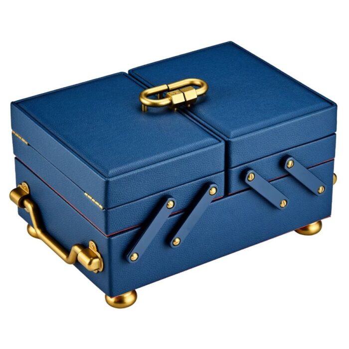 Marla Aaron x Wolf baby everything box in blue - Image 6