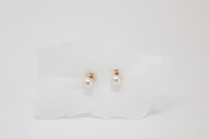 diamond & pearl drop earrings - Image 4