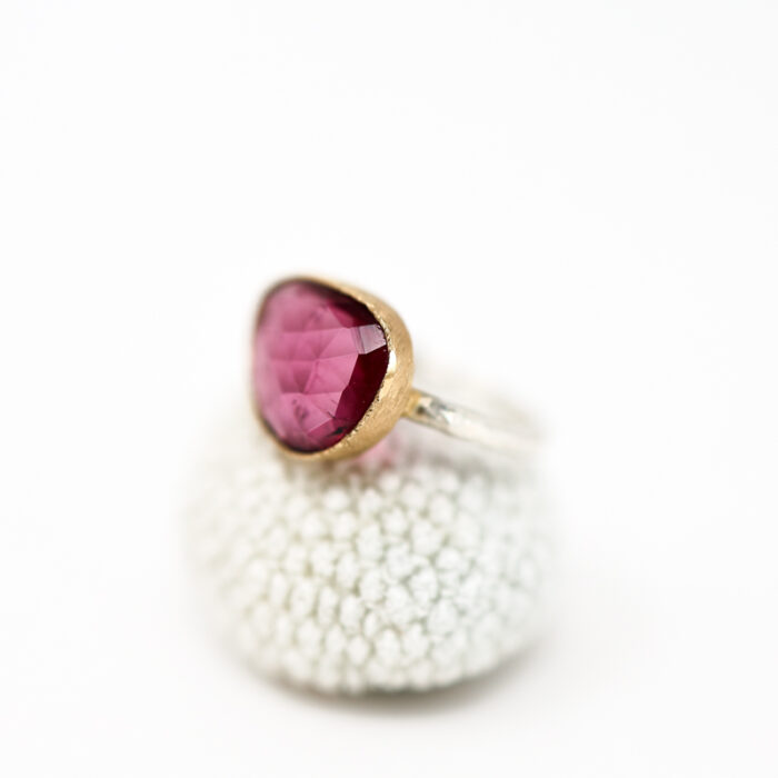 jammy pink tourmaline cocktail ring - Image 2