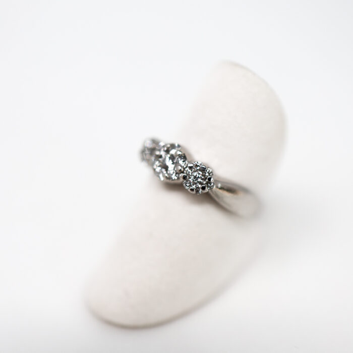 white gold diamond cluster ring - Image 3