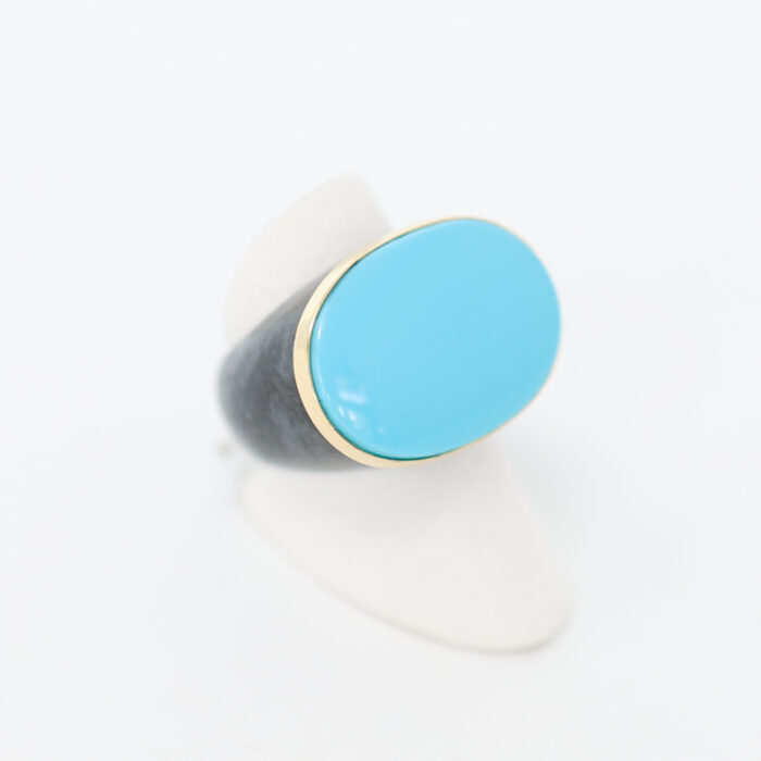 turquoise and carved jade ring - Image 3
