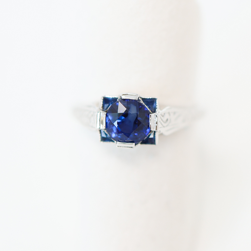antique sapphire and white gold sapphire ring