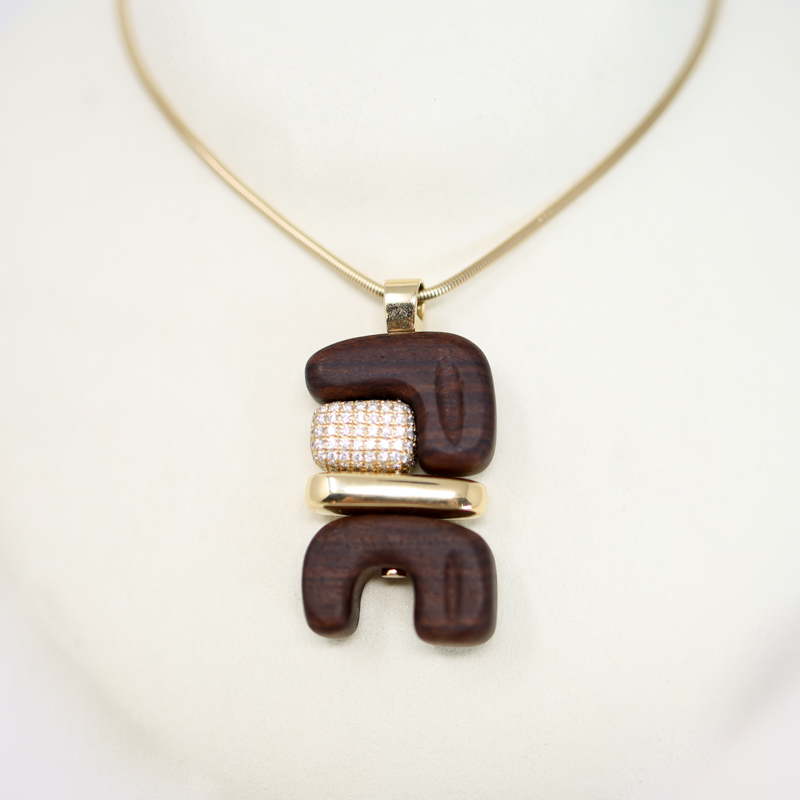 Earth 03 pendant: wood + diamond pavé + gold - Image 3