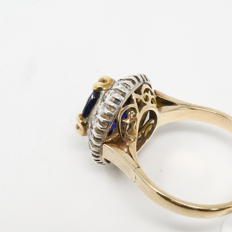 round brilliant cut sapphire cocktail ring - Image 2