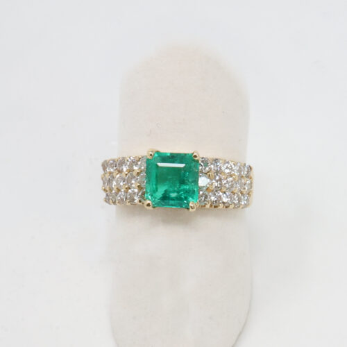 GIA-certified Colombian emerald and diamond ring, estate fine jewelry