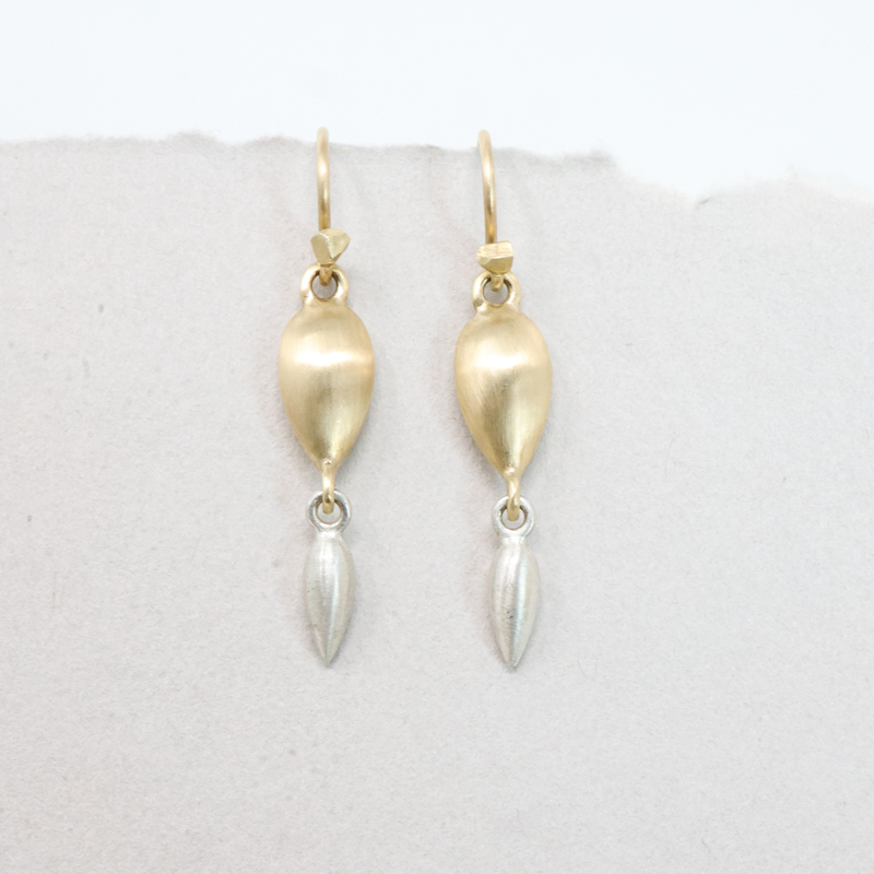 dan-yell rayne earrings in yellow gold and silver