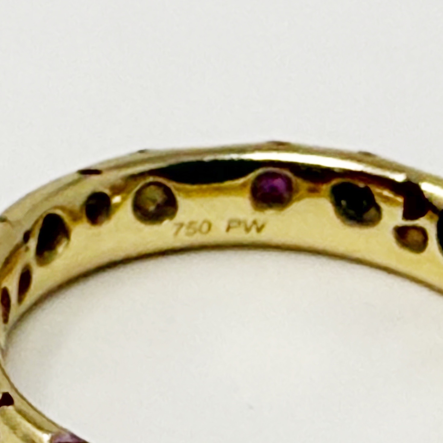 preowned Polly Wales rainbow confetti sapphire + diamond ring - Image 7