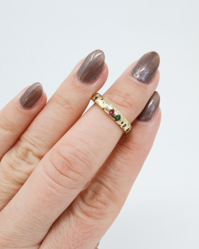 preowned Polly Wales rainbow confetti sapphire + diamond ring - Image 6