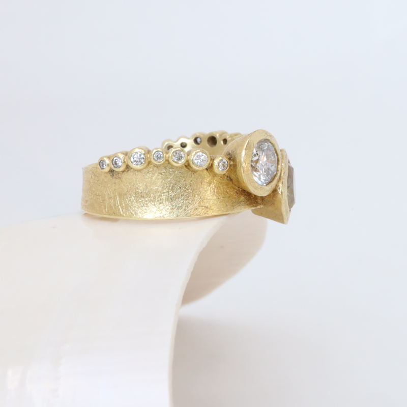 paired diamonds ring, one-of-a-kind - Image 7